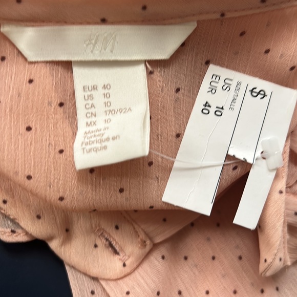 STUNNING H&M LIGHT PINK BLOUSE WITH TINY DOTS ALL OVER BNWT SIZE 10 - Picture 15 of 16